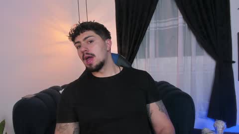 Snapshot of maximo_rodriguez chatting on January 27, 2025, 6:09 am Maximo online show from January 27, 2025, 6:09 am