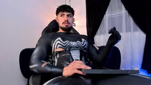 Snapshot of maximo_rodriguez chatting on September 20, 2025, 5:52 am Maximo online show from September 20, 2025, 5:52 am