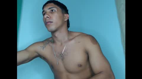 Snapshot of maximo_vega_new chatting on December 9, 2024, 2:02 am Maximo Aron Vega online show from December 9, 2024, 2:02 am