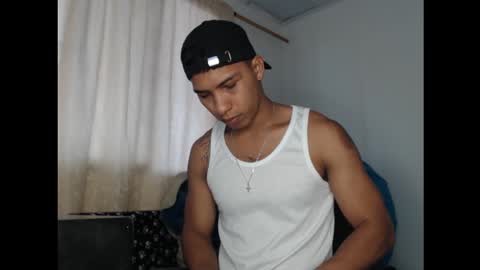 Snapshot of maximo_vega_new chatting on December 9, 2024, 11:58 am Maximo Aron Vega online show from December 9, 2024, 11:58 am