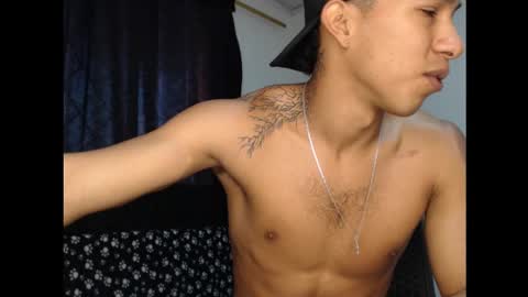 Snapshot of maximo_vega_new chatting on December 12, 2024, 11:18 am Maximo Aron Vega online show from December 12, 2024, 11:18 am