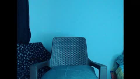 Snapshot of maximo_vega_new chatting on December 16, 2024, 12:26 am Maximo Aron Vega online show from December 16, 2024, 12:26 am