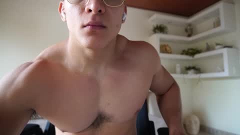 Sebastian online show from March 20, 2026, 2:44 pm