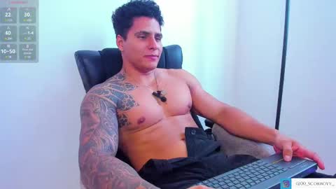 Maximoscott online show from March 7, 2025, 9:48 pm