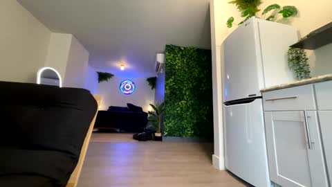 Snapshot of maximus_787 chatting on December 5, 2024, 8:44 pm Maximus7871 online show from December 5, 2024, 8:44 pm