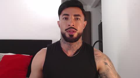 Independent Model online show from June 17, 2026, 4:04 am