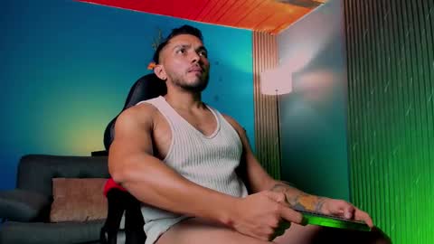 Snapshot of maximusclark chatting on January 7, 2026, 2:47 am Maximus Clark online show from January 7, 2026, 2:47 am