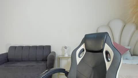 Maximus online show from June 20, 2026, 11:57 am