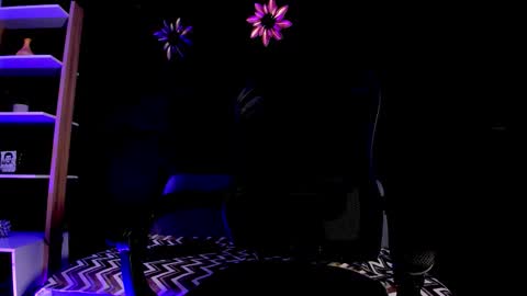 Maximus online show from December 16, 2025, 4:39 am