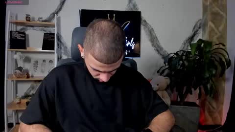 Maximus online show from December 21, 2025, 3:13 am