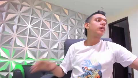 Maximus online show from December 26, 2024, 7:05 pm