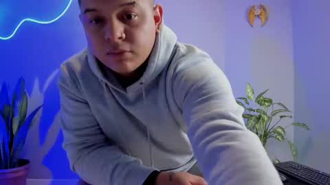 Snapshot of maximussteel_ chatting on October 10, 2025, 11:09 am Maximus online show from October 10, 2025, 11:09 am