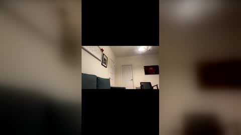 MaxInControl online show from February 9, 2026, 3:43 am