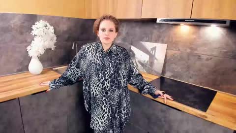 Lucy online show from February 23, 2025, 2:14 pm