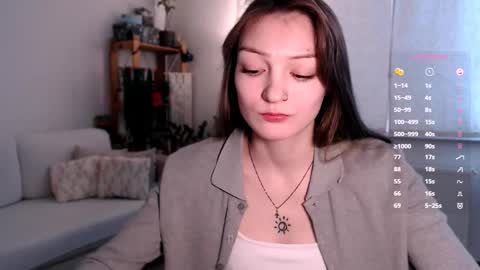 Maxine online show from February 19, 2026, 11:17 am