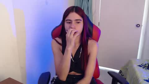 Snapshot of maxinesex_ chatting on March 6, 2026, 2:02 pm maxinesex_ online show from March 6, 2026, 2:02 pm