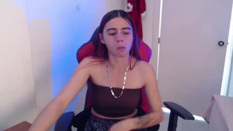 maxinesex_ online show from May 11, 2026, 2:01 pm