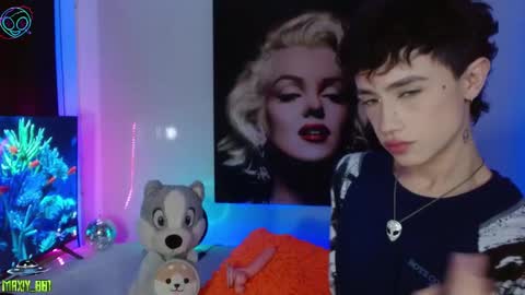 Snapshot of maxiy_001 chatting on March 6, 2025, 9:58 am Max online show from March 6, 2025, 9:58 am