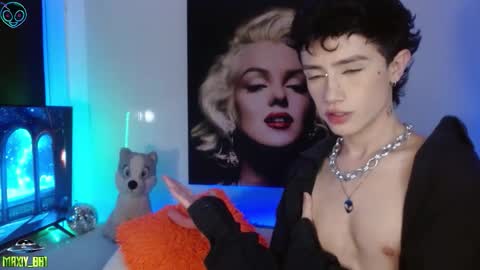 Snapshot of maxiy_001 chatting on September 12, 2025, 1:49 am Max online show from September 12, 2025, 1:49 am