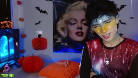 Snapshot of maxiy_001 chatting on October 6, 2025, 6:55 am Max online show from October 6, 2025, 6:55 am