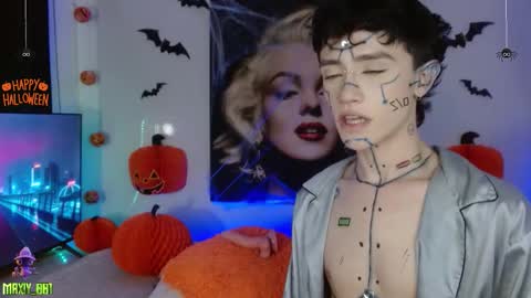 Snapshot of maxiy_001 chatting on October 13, 2025, 1:16 am Max online show from October 13, 2025, 1:16 am