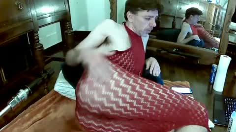 Snapshot of maxjr8008 chatting on June 19, 2026, 7:56 am maxjr8008 online show from June 19, 2026, 7:56 am