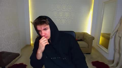 MaxKaiden online show from January 17, 2026, 5:45 am