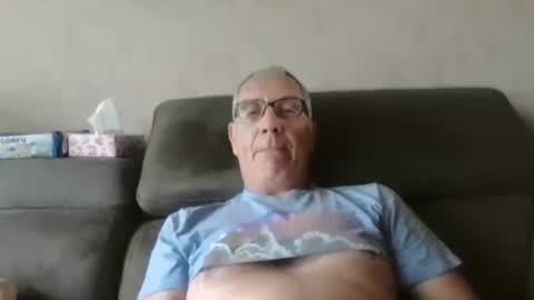 maxou569 online show from October 13, 2025, 9:53 am