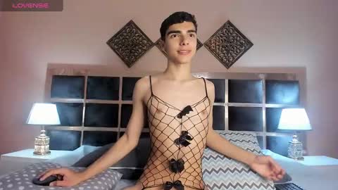 Max Owen  online show from January 6, 2025, 6:52 pm