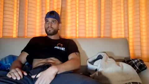 Luca Dominus online show from September 17, 2025, 4:03 am