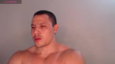 Snapshot of maxwel949813 chatting on September 22, 2025, 2:41 pm Max online show from September 22, 2025, 2:41 pm