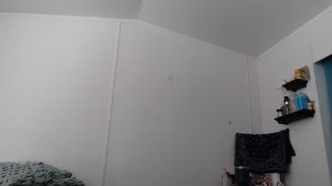 Max and Pam Voyeur Cam online show from January 5, 2026, 5:27 pm