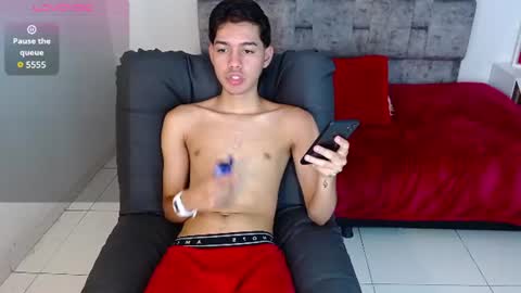Snapshot of maxx_bigcock_ chatting on June 10, 2026, 3:11 pm Max online show from June 10, 2026, 3:11 pm