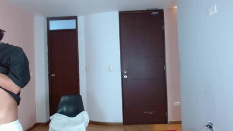 Snapshot of maxx_heatt chatting on September 16, 2025, 8:32 pm Maxx online show from September 16, 2025, 8:32 pm