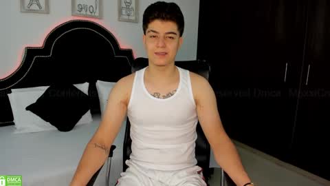 Snapshot of maxxicruz chatting on December 9, 2024, 8:01 pm Maxxi online show from December 9, 2024, 8:01 pm