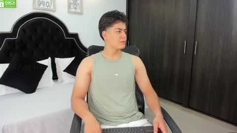 Snapshot of maxxicruz chatting on January 22, 2025, 11:01 am Maxxi online show from January 22, 2025, 11:01 am