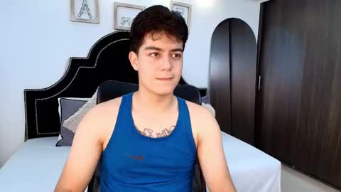 Snapshot of maxxicruz chatting on September 19, 2025, 12:56 am Maxxi online show from September 19, 2025, 12:56 am