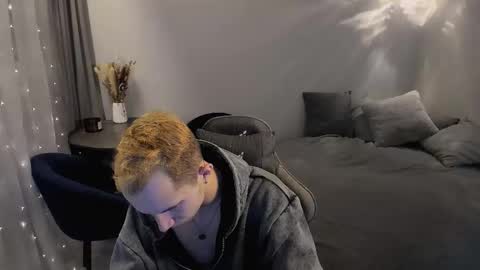 Max online show from December 23, 2025, 12:19 am