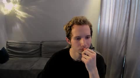 Max online show from March 27, 2026, 11:43 am