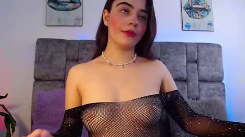 Snapshot of maxylody_69 chatting on October 6, 2025, 5:10 pm maxylody_69 online show from October 6, 2025, 5:10 pm