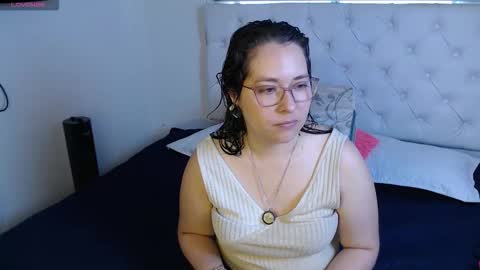 May online show from February 9, 2026, 10:14 pm