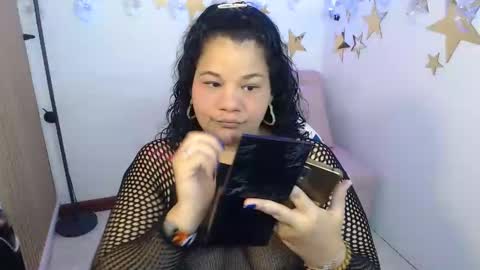 Snapshot of may_fk chatting on October 16, 2025, 1:28 am may_fk online show from October 16, 2025, 1:28 am
