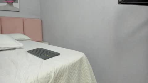 Snapshot of may_fox06 chatting on February 23, 2025, 3:13 am MAY online show from February 23, 2025, 3:13 am