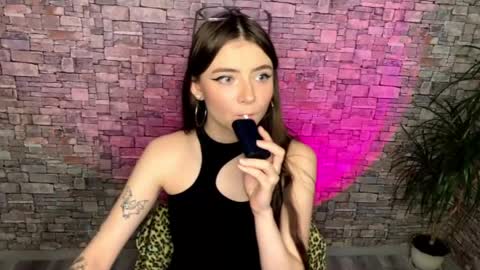 Snapshot of may_rollins chatting on April 24, 2026, 7:27 pm may online show from April 24, 2026, 7:27 pm