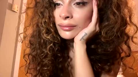 Maya transgirl online show from December 13, 2024, 9:52 pm
