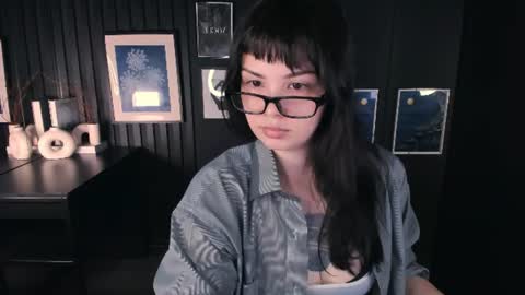Snapshot of maya___muse chatting on August 2, 2026, 2:15 pm Maya online show from August 2, 2026, 2:15 pm