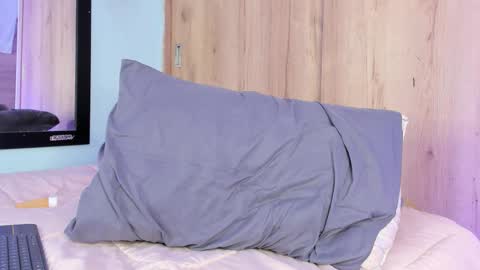 OF mayitta19 online show from March 8, 2026, 2:04 am