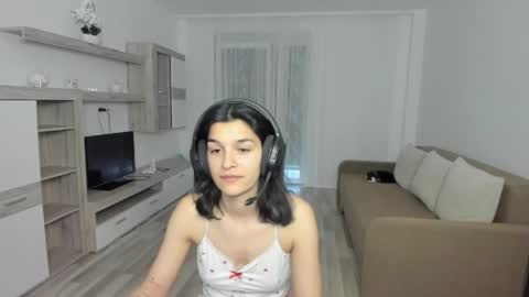 Maya online show from April 29, 2026, 5:30 pm
