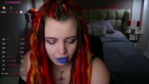 Maya Mils online show from January 27, 2025, 1:05 am