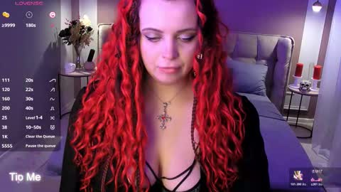 Snapshot of maya_mils chatting on March 16, 2026, 1:00 am Maya Mils online show from March 16, 2026, 1:00 am